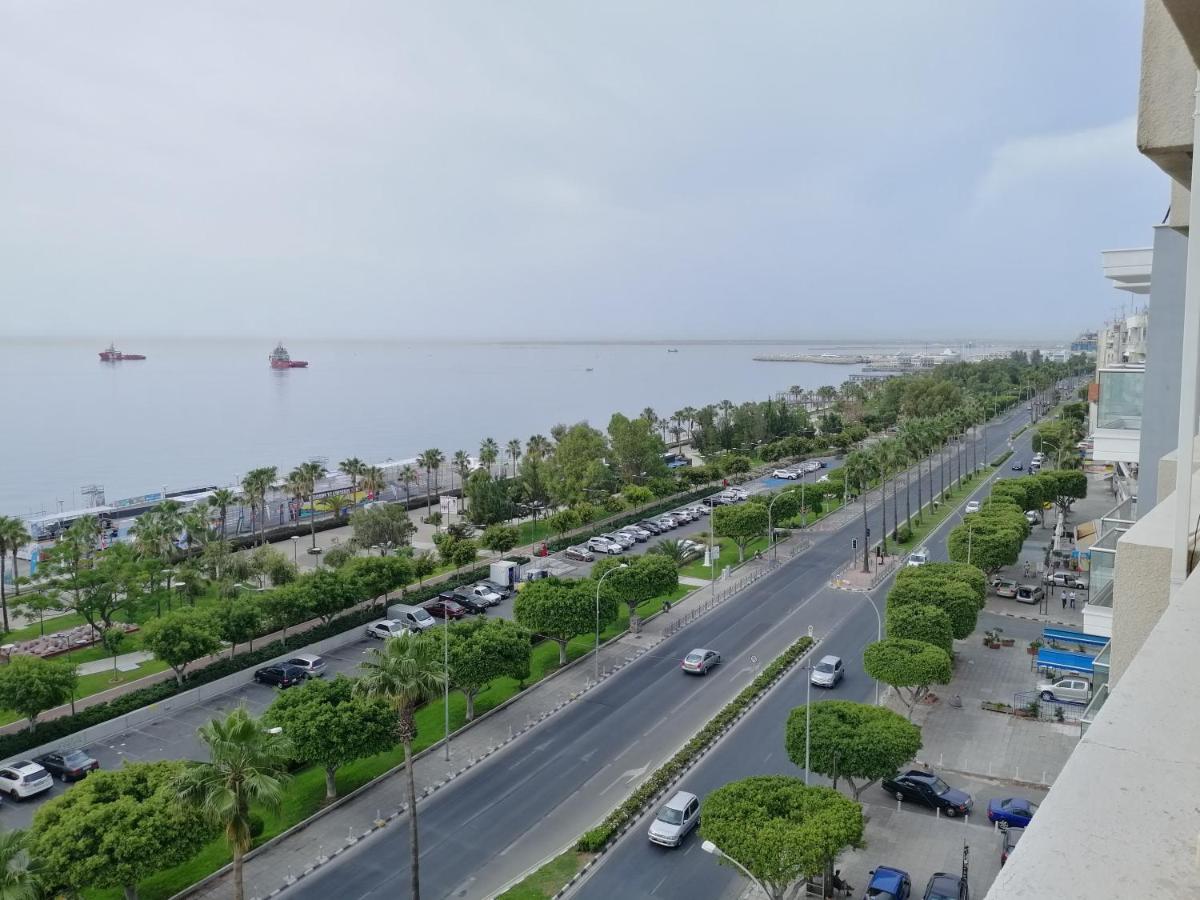 A City-Center Seaview Penthouse At Oceanic Лимасол Экстерьер фото