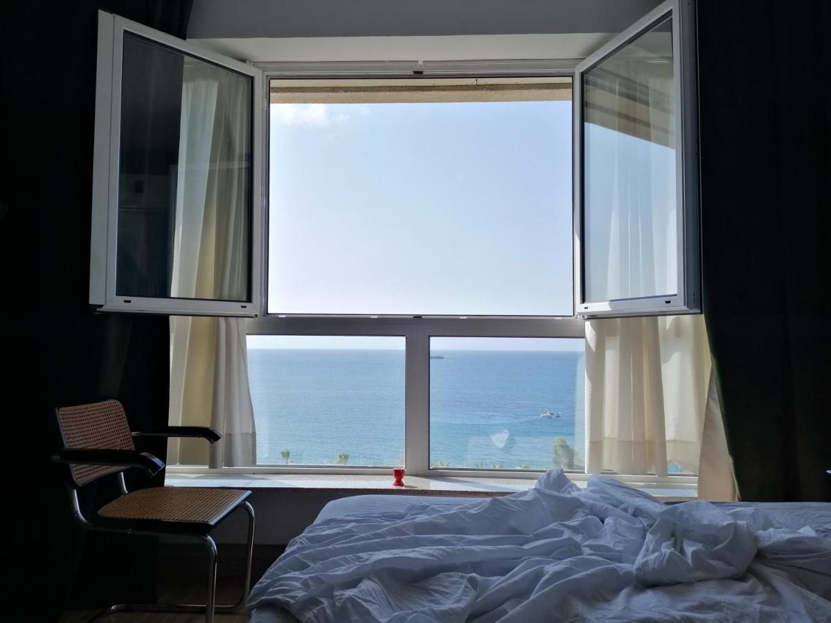 A City-Center Seaview Penthouse At Oceanic Лимасол Экстерьер фото