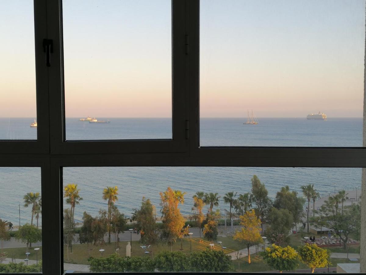 A City-Center Seaview Penthouse At Oceanic Лимасол Экстерьер фото