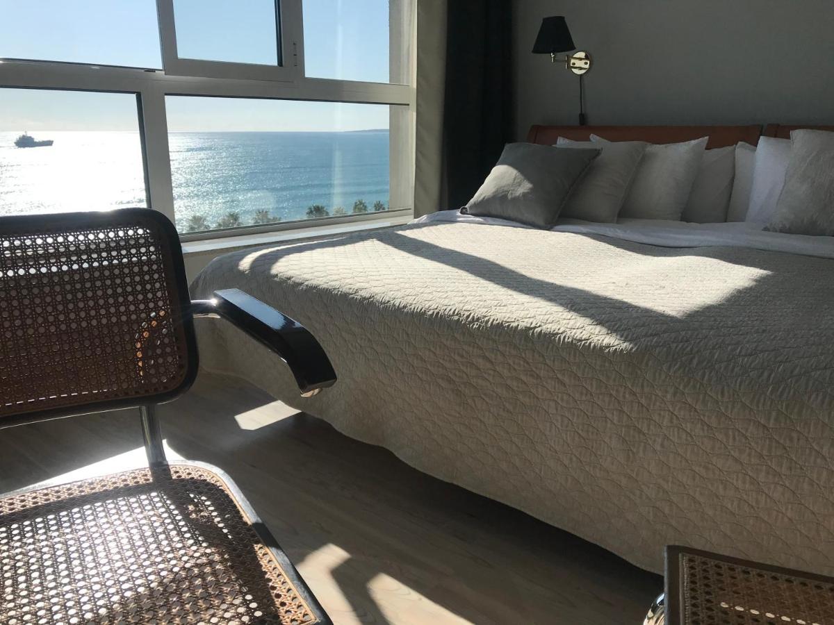 A City-Center Seaview Penthouse At Oceanic Лимасол Экстерьер фото